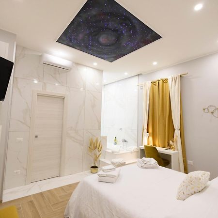 Enchanting Suites Salerno Esterno foto