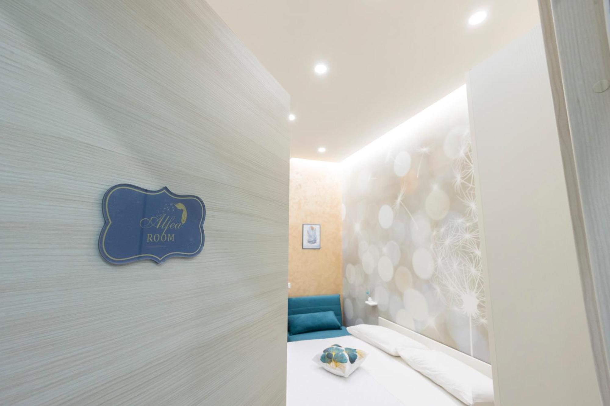 Enchanting Suites Salerno Esterno foto