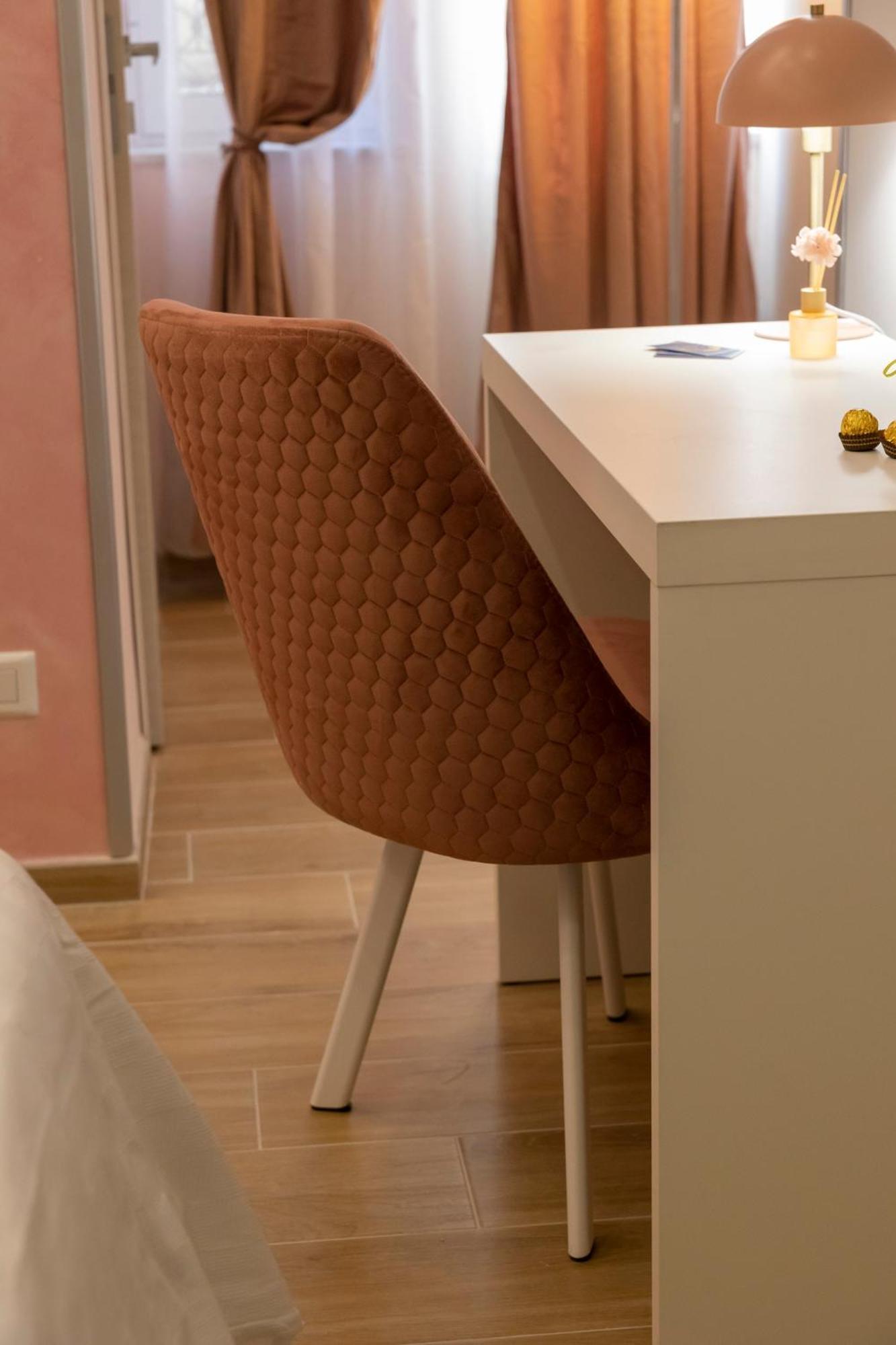 Enchanting Suites Salerno Esterno foto