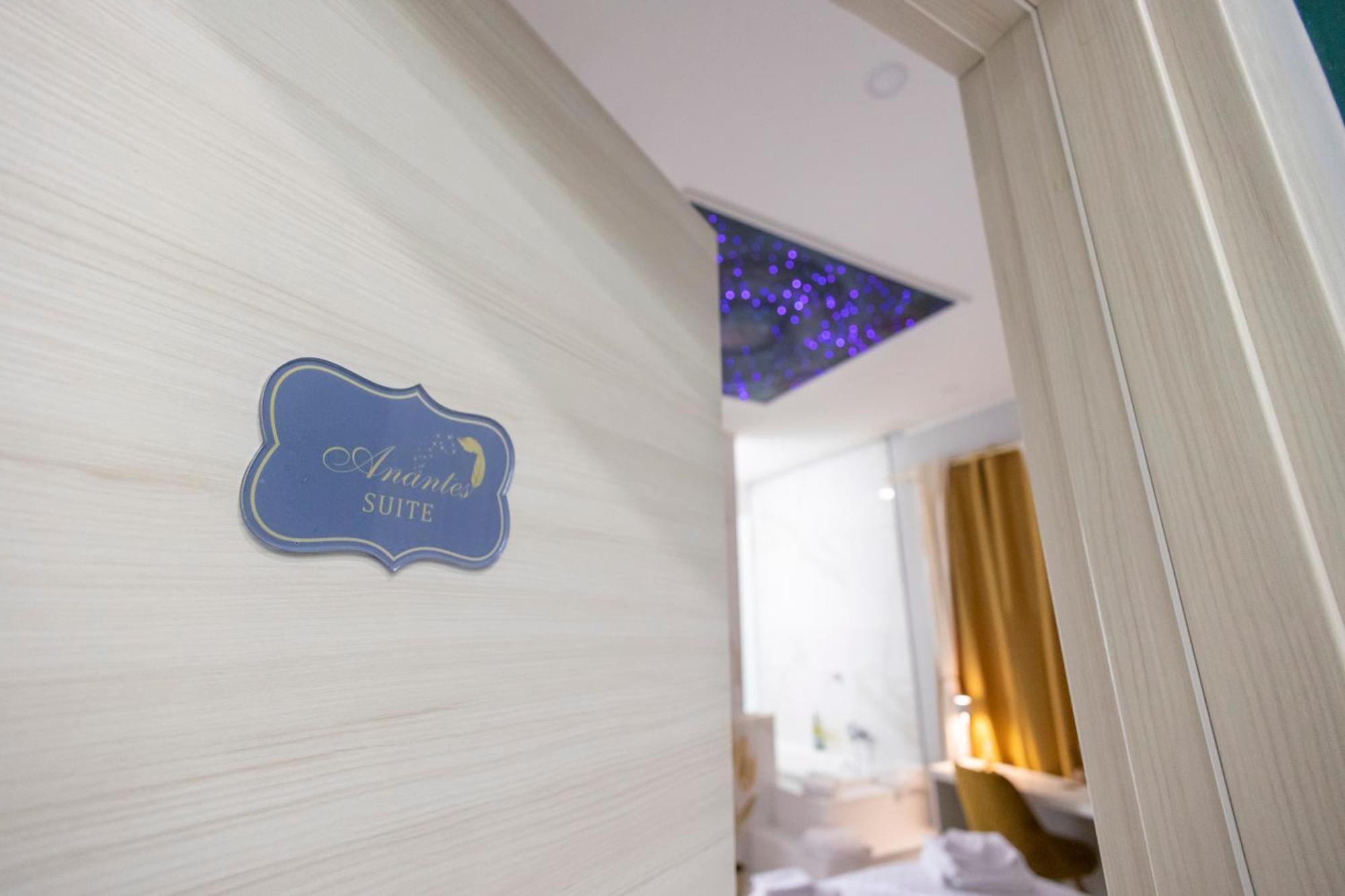 Enchanting Suites Salerno Esterno foto