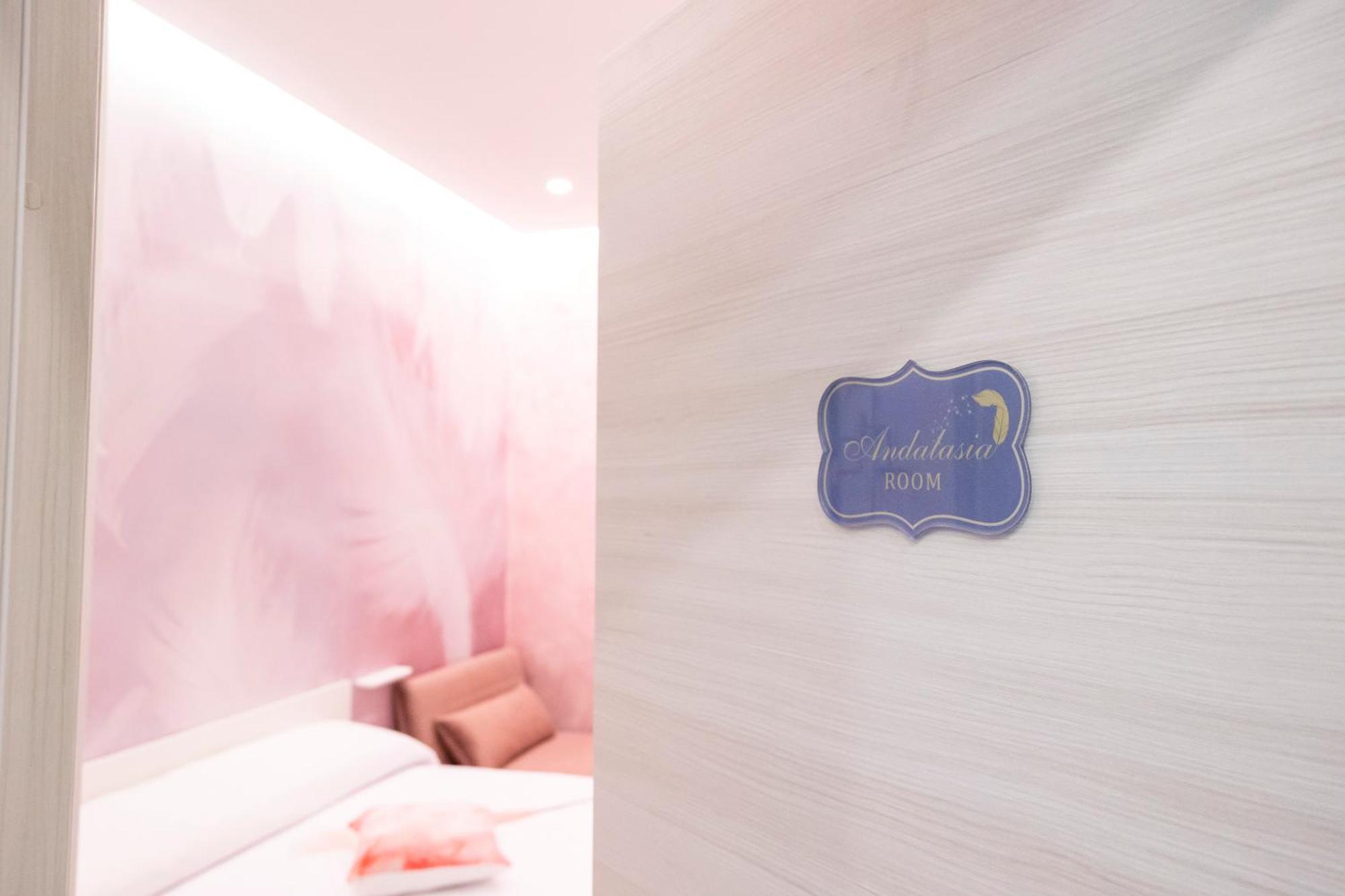 Enchanting Suites Salerno Esterno foto